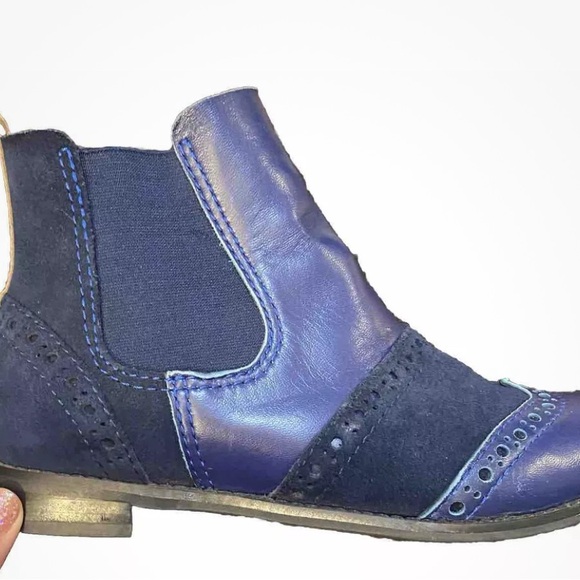 Santorini Made in Italy. Size  7 blue - Picture 1 of 5